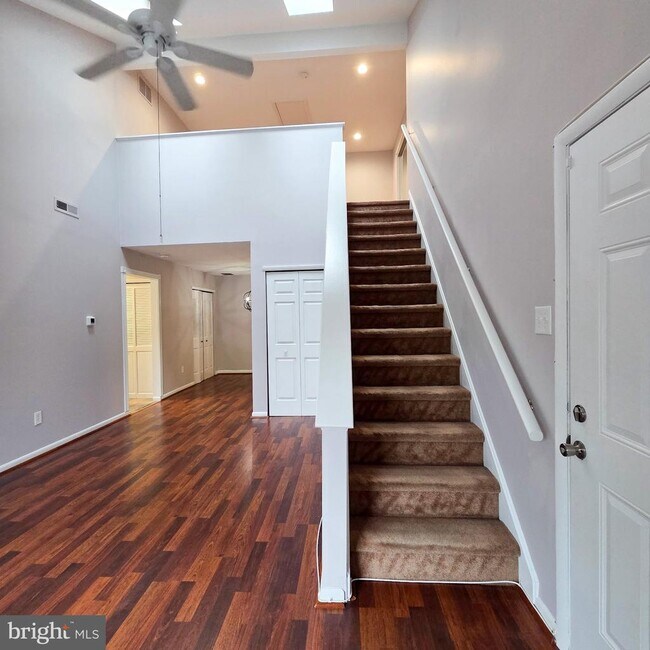 Building Photo - 208 Ashley Run
