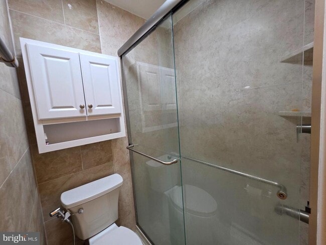 Building Photo - 22 Oyster Bay