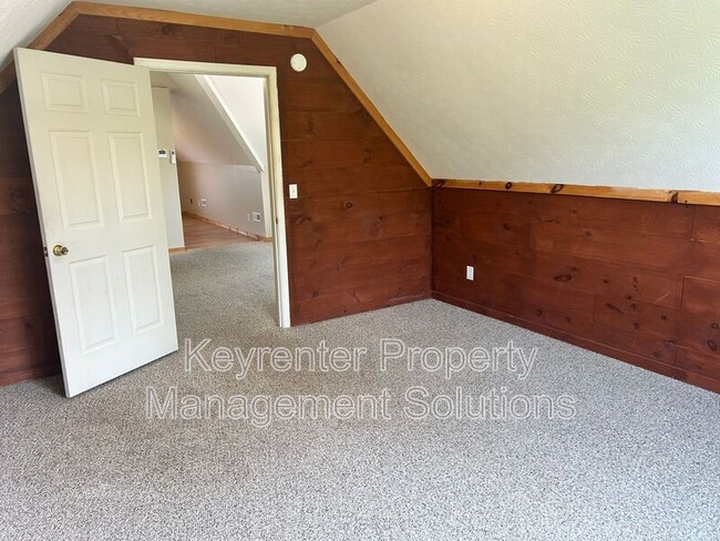 Building Photo - 33 Hodge Farm Ln