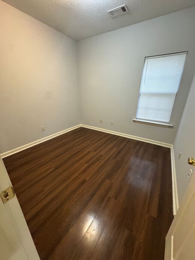 Building Photo - 1271 Brady Hollow Ln