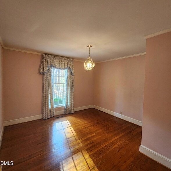 Building Photo - 744 Durham Rd