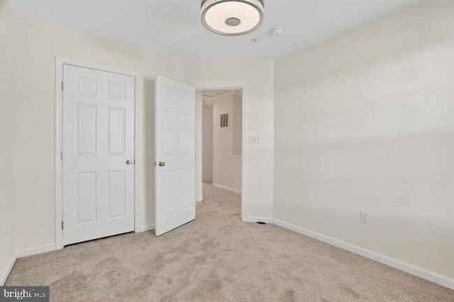 Building Photo - 6625 Latrobe Falls