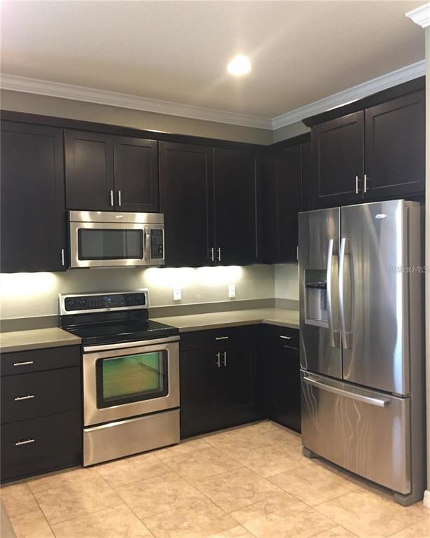 Building Photo - 11873 Verrazano Dr