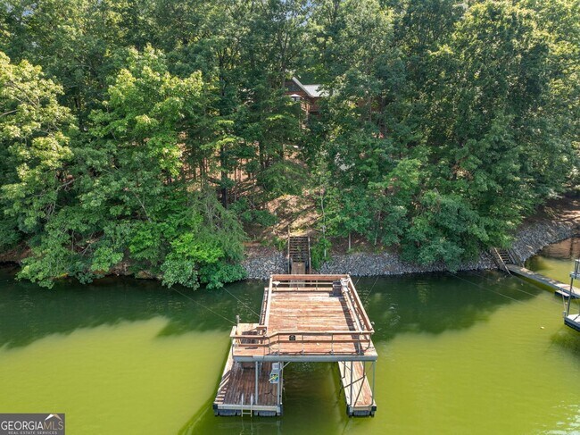 Building Photo - 5281 Laurel Ln