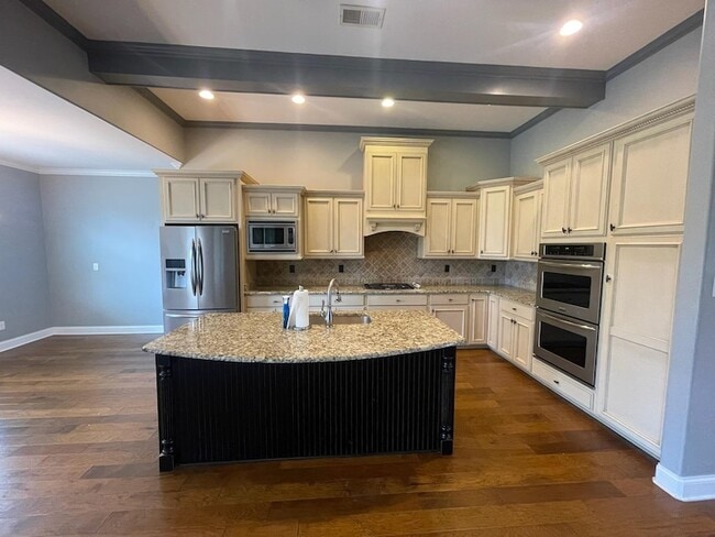 Building Photo - 556 Althea Ln