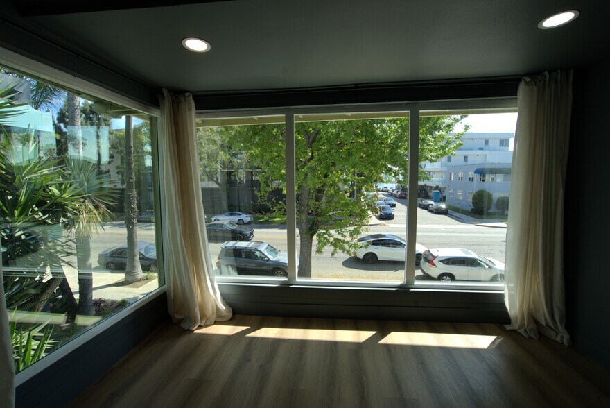 Building Photo - 1123 E Ocean Blvd