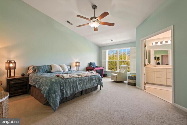 Building Photo - 43286 Morven Square