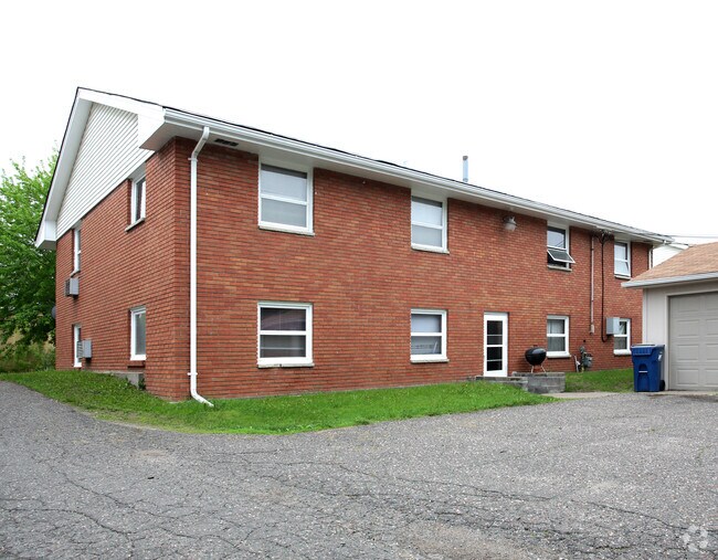 Building Photo - 2188 Pike Lake Dr