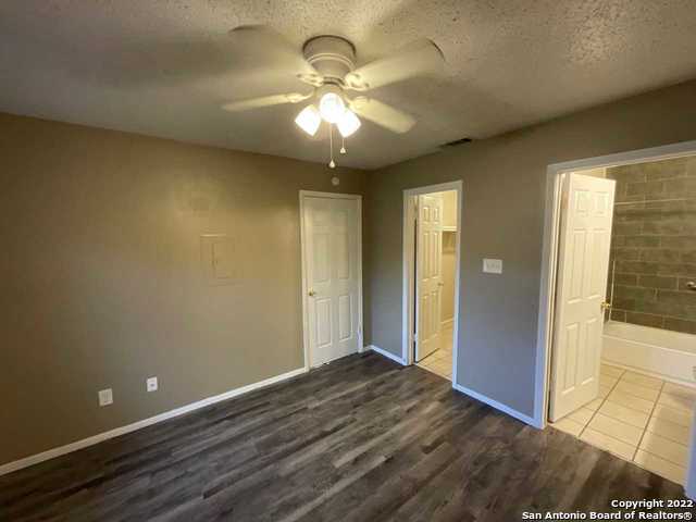 Building Photo - 3616 Fairmeadows St