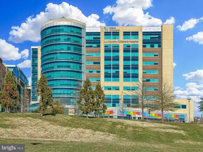 Building Photo - 3356 Woodburn Rd