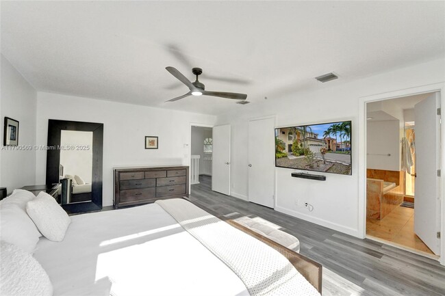 Building Photo - 2508 Cardaman Ave