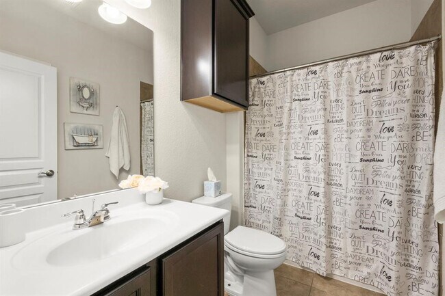 Building Photo - 19911 Mulberry Pine Ln