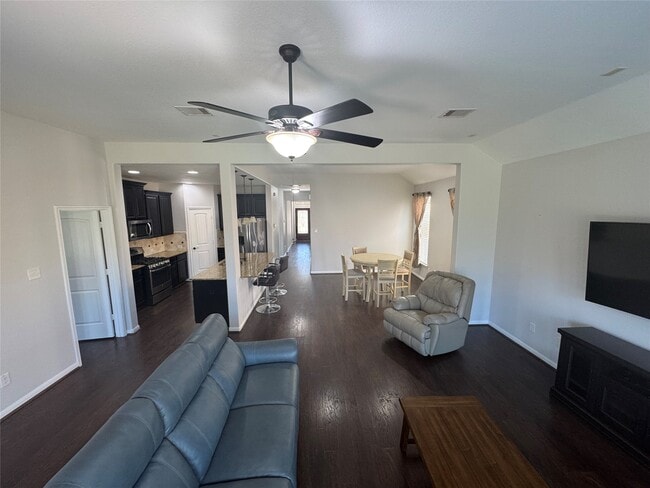 Building Photo - 5310 Royal Press Dr