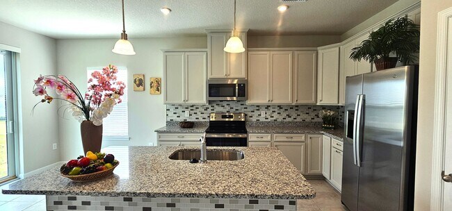 Building Photo - OOH-LA-LA ! Vero Beach Rentals. Vero Beach Rent, LLC and Property Management Company