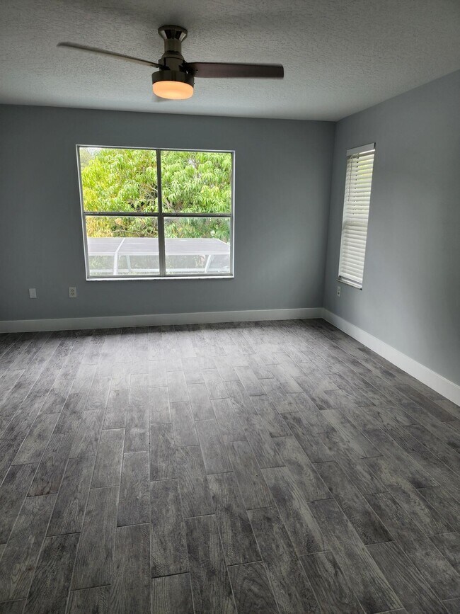 Building Photo - 3407 Fort Nelson Ln
