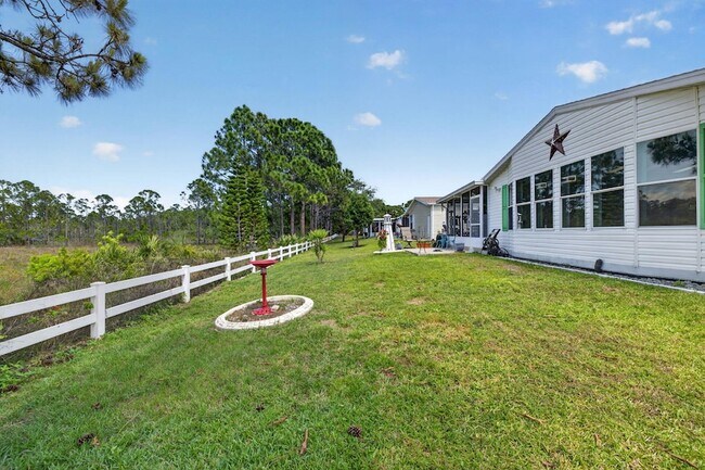 Building Photo - 2820 Eagle's Nest Way