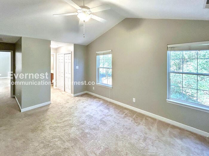 Building Photo - 4610 Twin Hickory Lake Dr