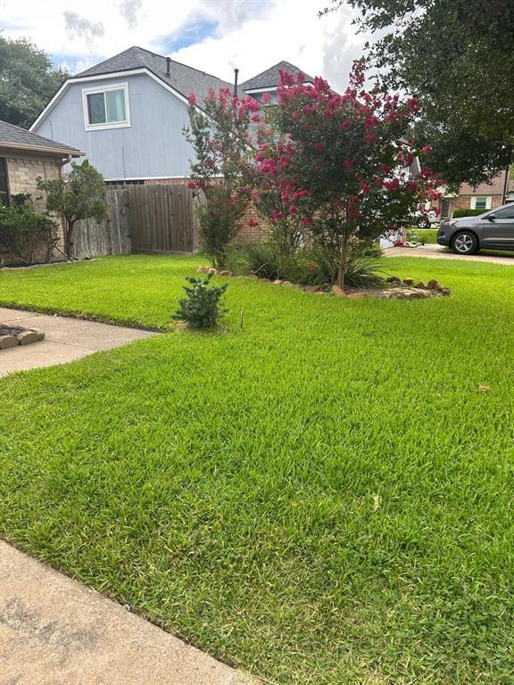 Building Photo - 22706 Garden Canyon Dr
