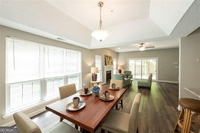 Building Photo - 3067 Steeplechase Dr