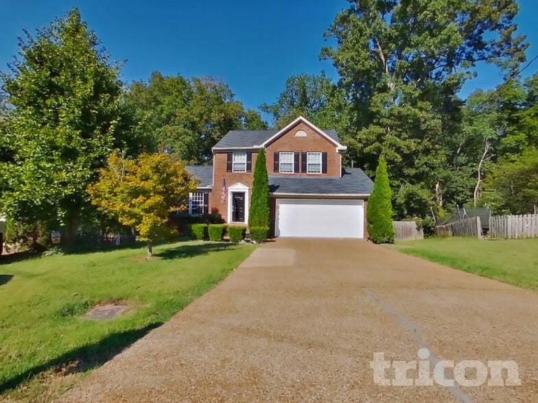 Building Photo - 2536 Bayview Dr