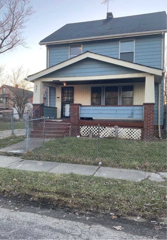 Primary Photo - 934 E 129th St
