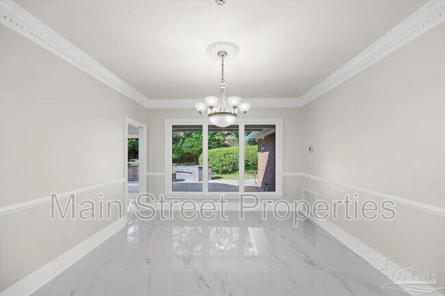Building Photo - 4700 Bohemia Dr