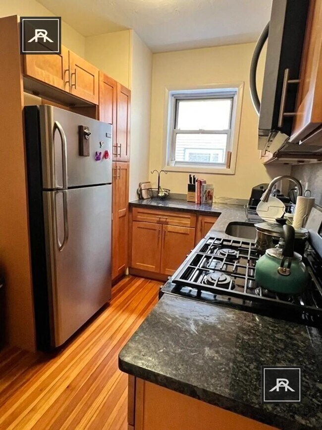 Building Photo - 2 bedroom in Brookline MA 02446