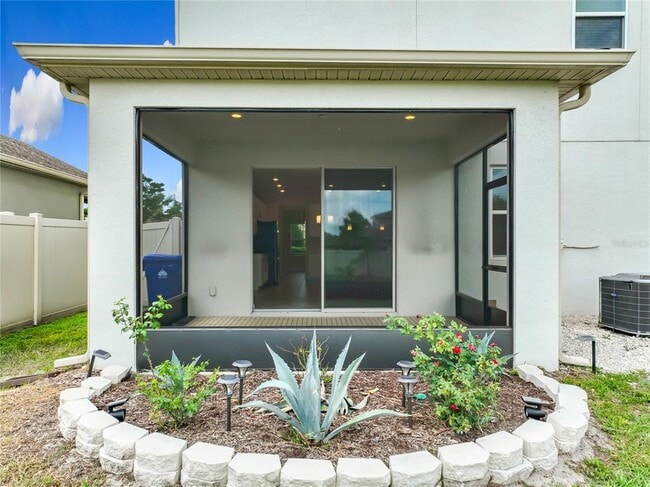 Building Photo - 1740 Black Maple Pl