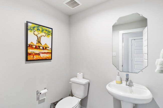 Building Photo - 8114 Vida Costa Dr