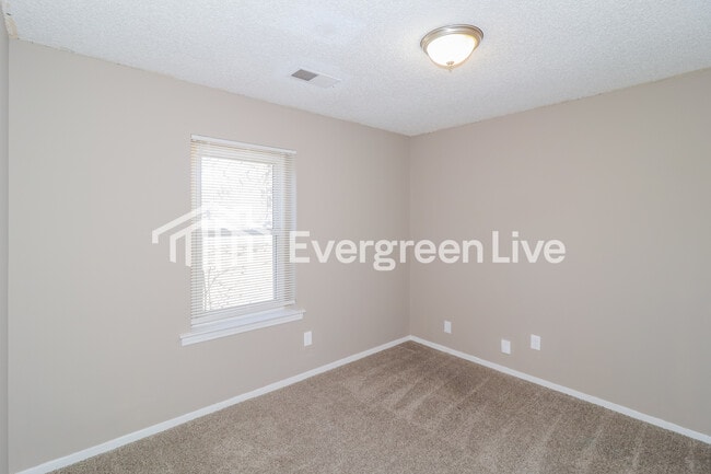 Building Photo - 3434 Hallshire Dr