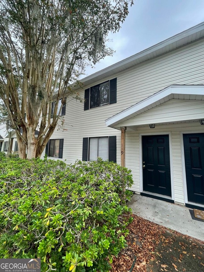 Building Photo - 119 S East St