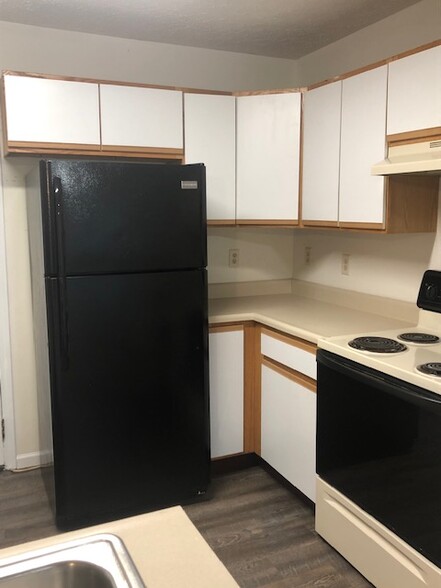 Building Photo - 3124 Brunswick Ct S