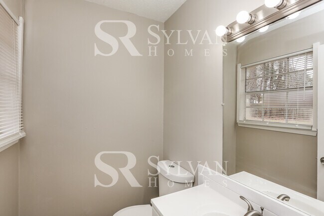 Building Photo - Lease today! No extra charge for contentme...