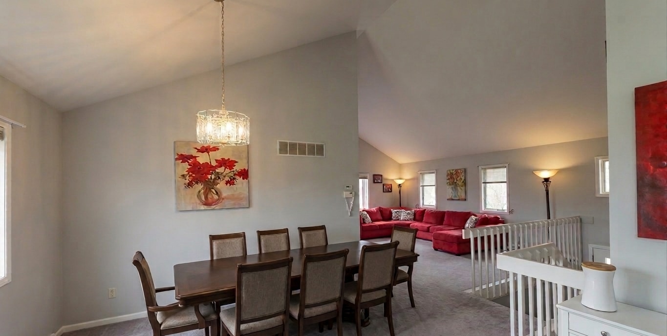 Building Photo - W162N11659 Park Ave