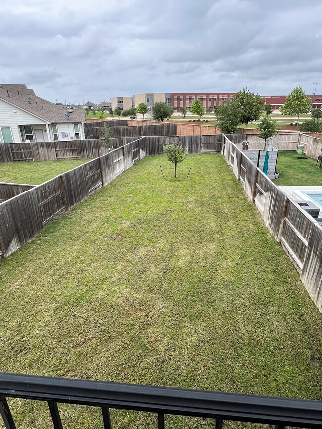 Building Photo - 4971 Carranza Ct