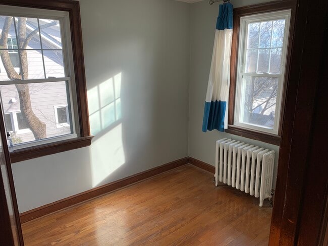 Building Photo - 524 Whittier St NW