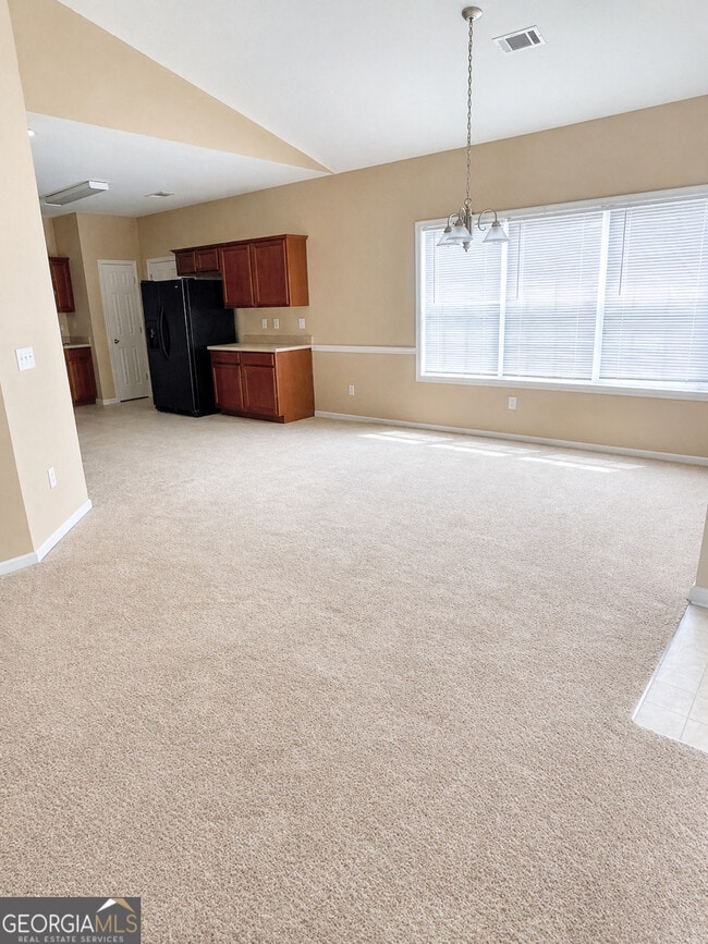 Building Photo - 1055 City Park Dr