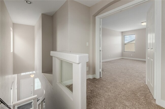 Building Photo - 4648 W Camero Ave