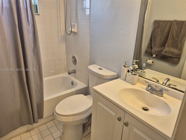 Building Photo - 7818 W 34th Ln