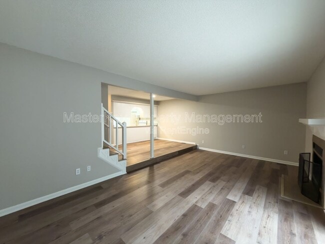 Building Photo - 5865 Branchwood Rd