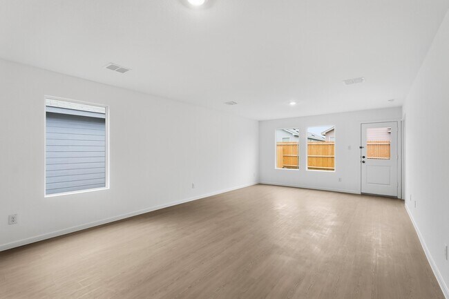 Building Photo - 1029 Calley Pear Trl