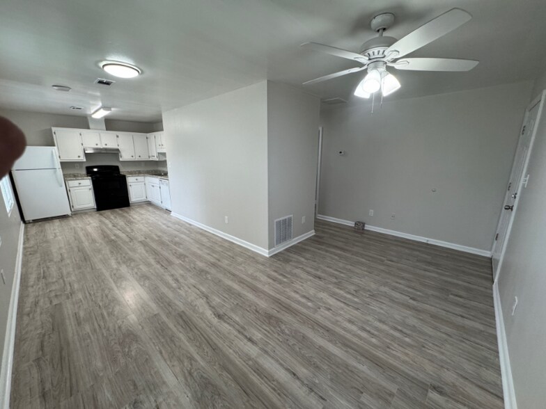 Building Photo - 2981 Newfield Way