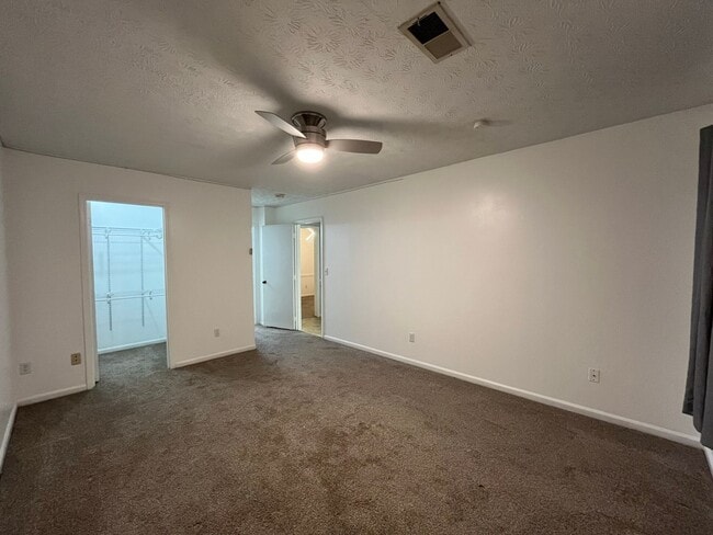 Building Photo - Location, Community, Quality Living. It St...