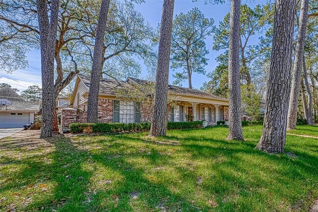 Building Photo - 12419 Huntingwick Dr