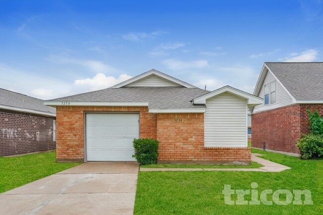Building Photo - 3234 Kelling St