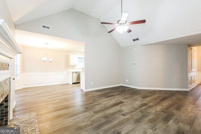 Building Photo - 125 Eastfield Ct