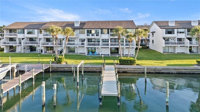 Building Photo - 150 Marina Del Rey Ct