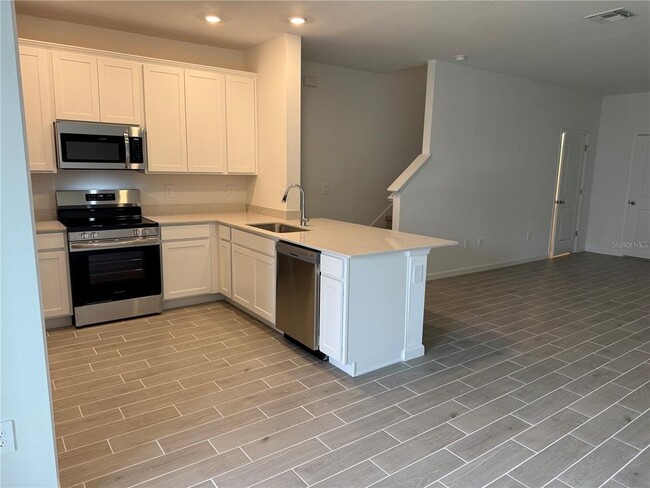 Building Photo - 3565 SE 37th Ave