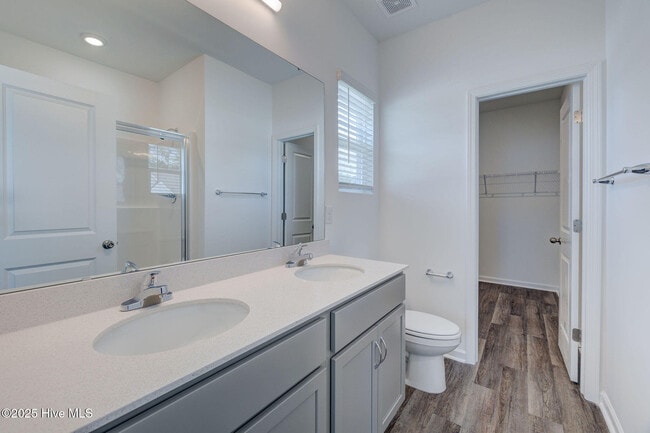 Building Photo - 7110 Fisk Dr