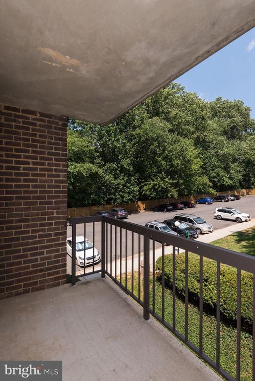 Building Photo - 9708 Kingsbridge Dr